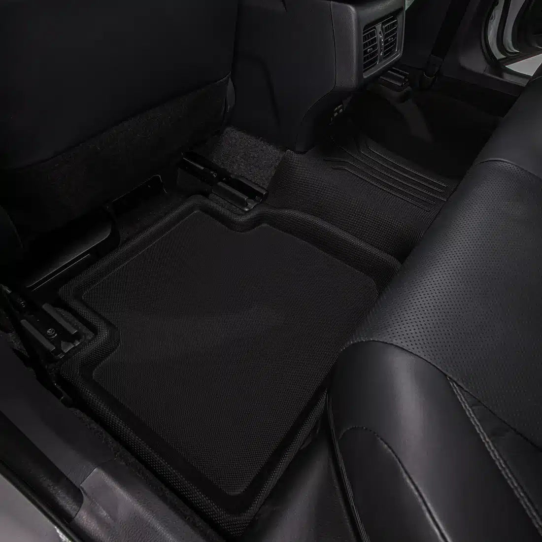 พรมรถยนต์ TOYOTA CAMRY XV80 2024- PRESENT